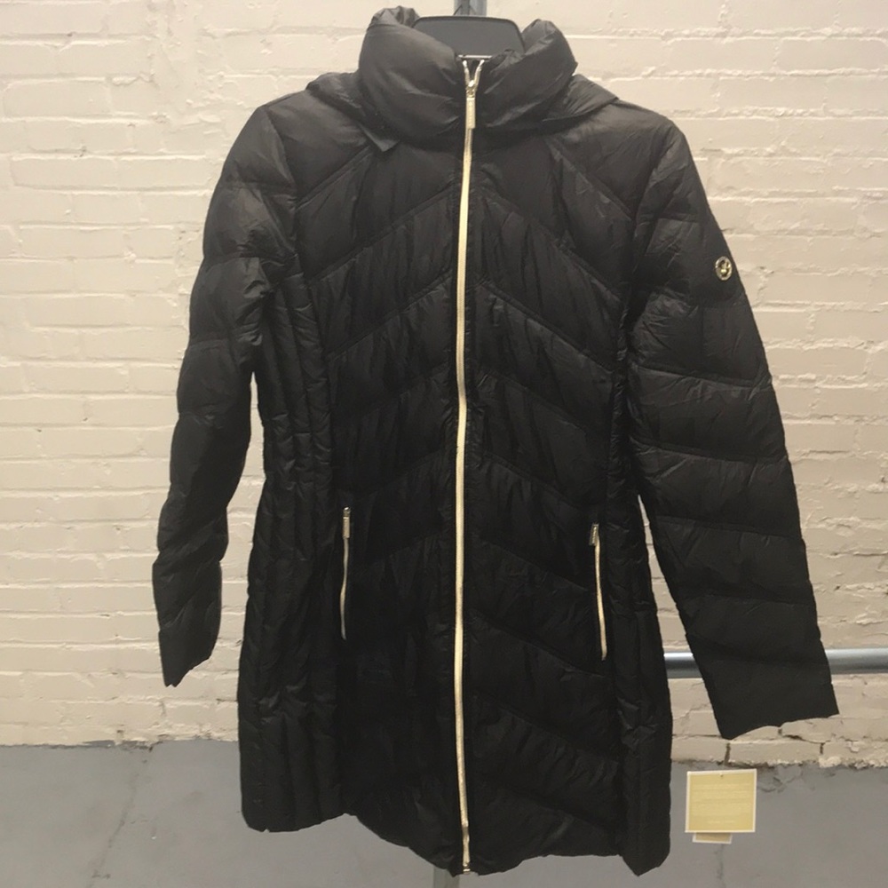 New with tag Michael kors womens jacket.